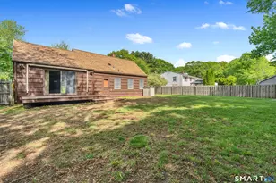8 Chapel Hill Rd, Montville, CT 06370 - Photo 27