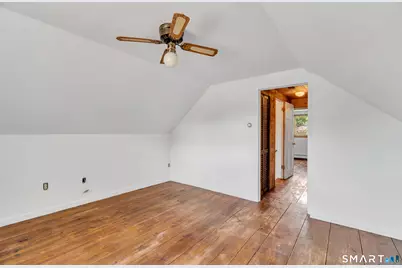 8 Chapel Hill Road, Montville, CT 06370 - Photo 15