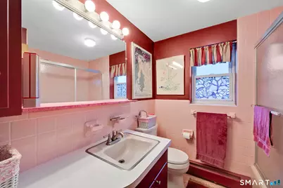 97 Shadow Lane #B, West Hartford, CT 06110 - Photo 21