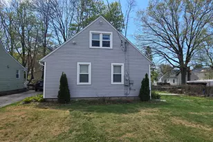 275 Burnsford Ave, Bridgeport, CT 06606 - Photo 3