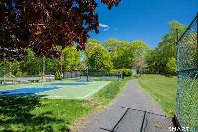 34 Carol Street, Danbury, CT 06810 - Photo 35