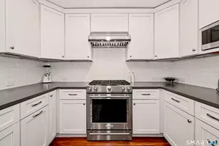 3 Valley View Rd, Norwalk, CT 06851 - Photo 3