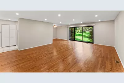 245 Hamilton Avenue #1, Stamford, CT 06902 - Photo 3