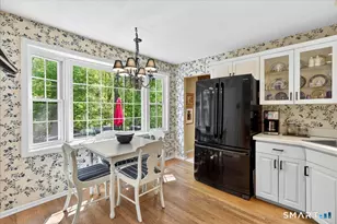 11 Bender Rd, Hamden, CT 06518 - Photo 9