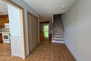 223 Deer Run, Shelton, CT 06484 - Photo 3
