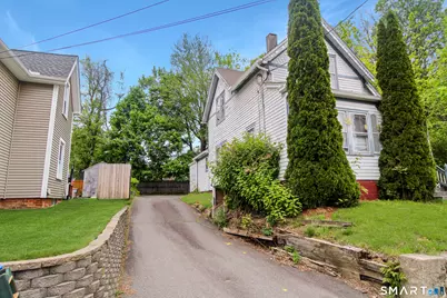 32 Ingraham Place, Bristol, CT 06010 - Photo 3