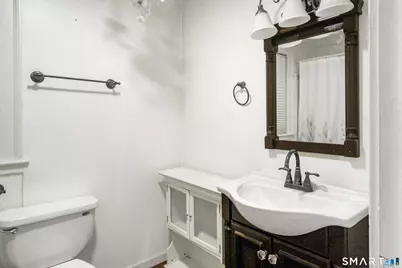 32 Ingraham Place, Bristol, CT 06010 - Photo 11