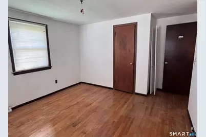 33 Thomas Street, Windsor Locks, CT 06096 - Photo 17