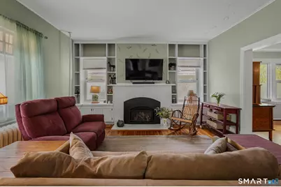 53 Gorton Street, New London, CT 06320 - Photo 3