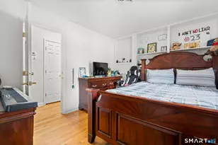 21 Redcoat Rd, Norwalk, CT 06850 - Photo 17