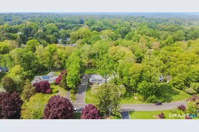 21 Redcoat Road, Norwalk, CT 06850 - Photo 5