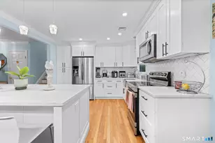 21 Redcoat Rd, Norwalk, CT 06850 - Photo 13