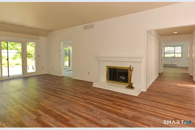 926 Heritage Village #B, Southbury, CT 06488 - Photo 3