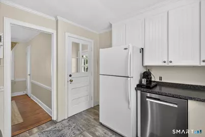 41 Barrett Street, Hamden, CT 06517 - Photo 13