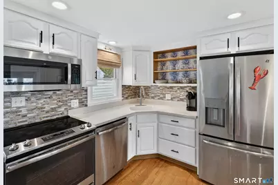 21 Riverside Drive, Clinton, CT 06413 - Photo 13