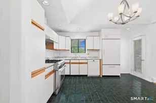 30 Blvd, Newtown, CT 06470 - Photo 11