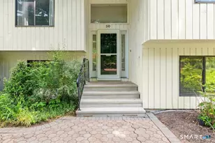30 Blvd, Newtown, CT 06470 - Photo 3