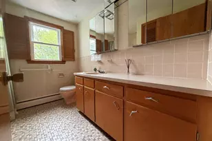 133 Pinehurst Ave, New Britain, CT 06053 - Photo 11