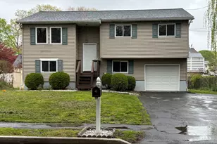 36 Marlin Dr, Norwalk, CT 06854 - Photo 1