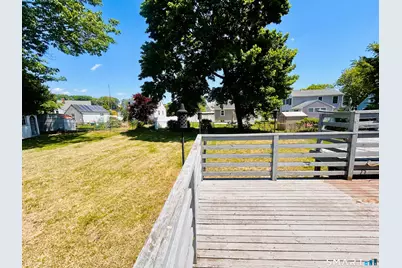 11 Wayland Court, Milford, CT 06460 - Photo 11