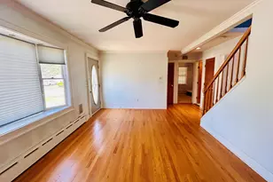 11 Wayland Ct, Milford, CT 06460 - Photo 19