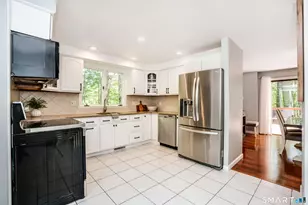 518 Wickham Rd, Glastonbury, CT 06033 - Photo 9