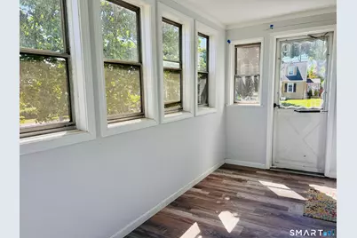 63 Cherry Lane, West Haven, CT 06516 - Photo 9