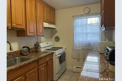 16 Fairview Drive #3, Danbury, CT 06810 - Photo 5