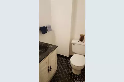 500 Newfield Avenue #4B, Stamford, CT 06905 - Photo 3