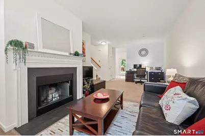 32 Rhodora Terrace #32, Windsor, CT 06095 - Photo 5