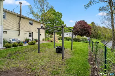 90 Sturtevant Street, Norwich, CT 06360 - Photo 27