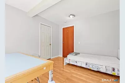 36 Baggott Street, West Haven, CT 06516 - Photo 17