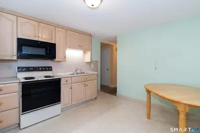 52 Overhill Drive, Berlin, CT 06037 - Photo 11