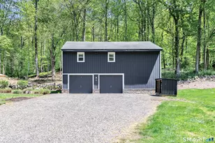 223 Mistywood Ln, Fairfield, CT 06824 - Photo 35