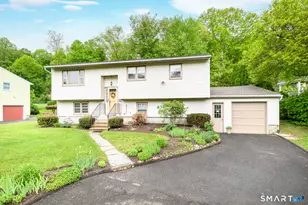 30 Tamanny Trail, Danbury, CT 06811 - Photo 11