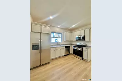 216 Minerva Street #1st floor, Derby, CT 06418 - Photo 1