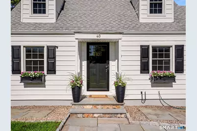 40 Woodbury Avenue, Stamford, CT 06907 - Photo 5