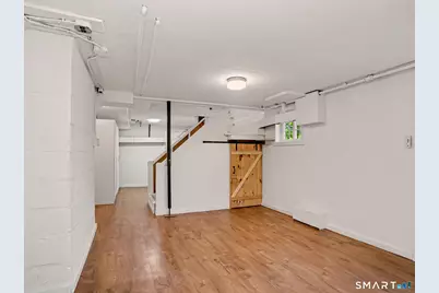 40 Woodbury Avenue, Stamford, CT 06907 - Photo 29