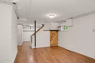 40 Woodbury Ave, Stamford, CT 06907 - Photo 29