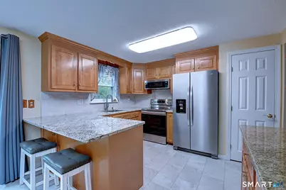 9 Green Drive, Plymouth, CT 06786 - Photo 5