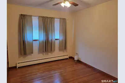 30 Springdale Avenue, Stratford, CT 06614 - Photo 9