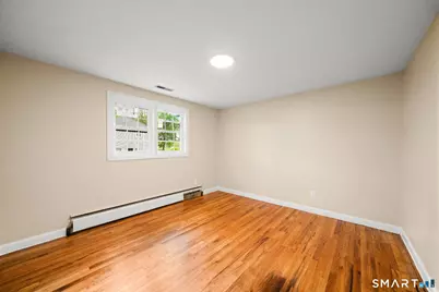 7 Cannon Street, Windsor Locks, CT 06096 - Photo 15