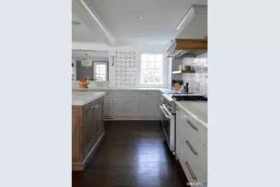 142 Brookside Road, Darien, CT 06820 - Photo 5