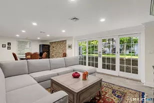 116 Woodbrook Dr, Stamford, CT 06907 - Photo 17