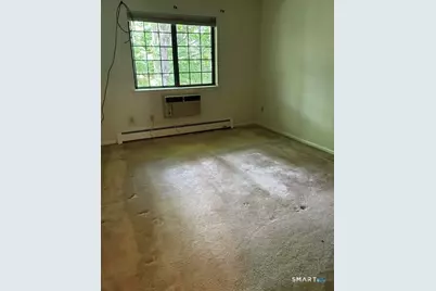 562 Swanson Crescent #562, Milford, CT 06461 - Photo 17