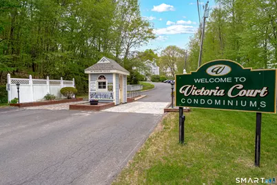 101 Madeline Avenue #19, Waterbury, CT 06708 - Photo 3