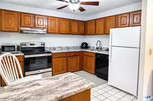 40 Chapel St, Milford, CT 06460 - Photo 9