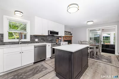 7 Capilos Drive, Cromwell, CT 06416 - Photo 5