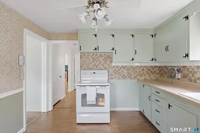 116 Walker Street, Manchester, CT 06040 - Photo 11