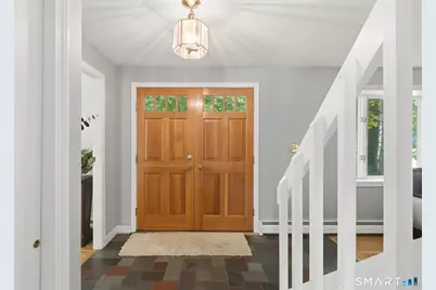1 Fairfield Lane, Simsbury, CT 06070 - Photo 3